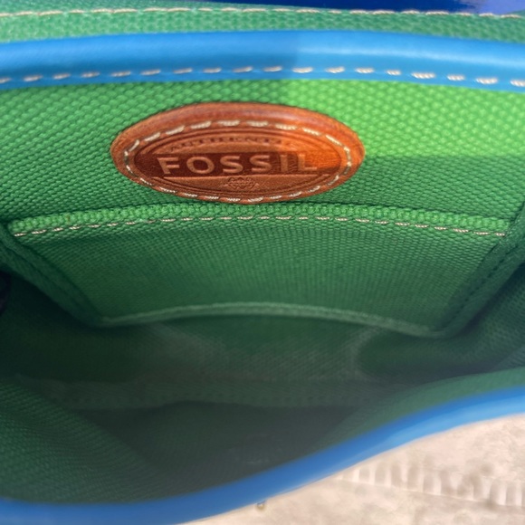 Green Fossil crossbody messenger handbag New without the tags - Picture 6 of 9